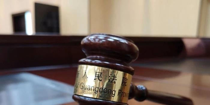 老人领喜糖后去世家属索赔事件，法律责任与道德考量的深度探讨