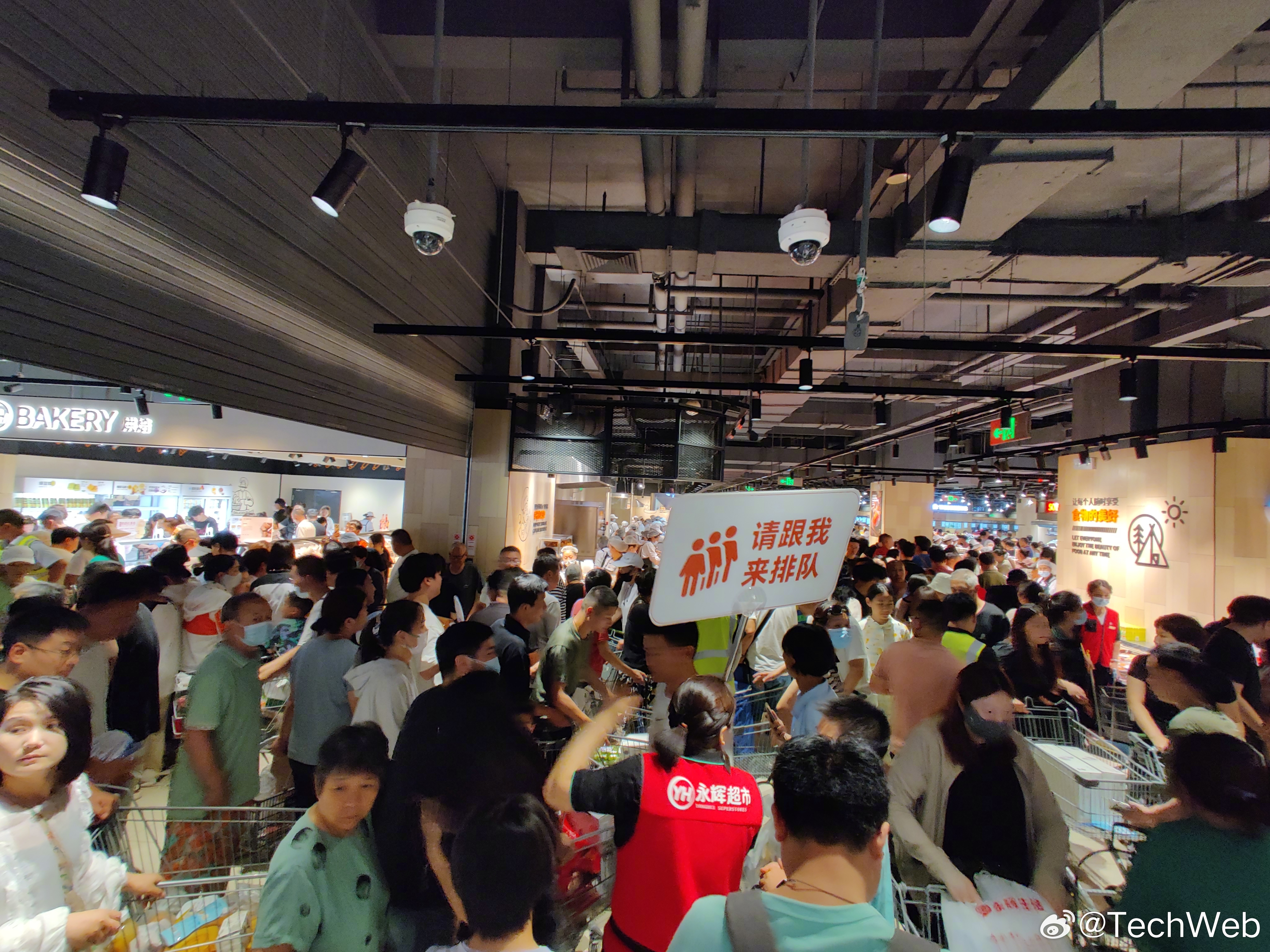 胖东来销售额突破146亿，辉煌成就与未来展望