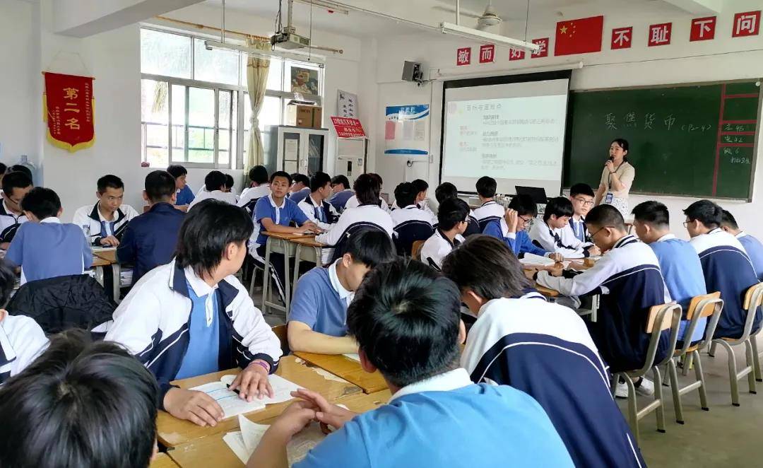 教育科技发展趋势，从课堂到虚拟学习的革新之路