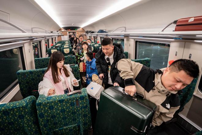 火车旅行沿途美食攻略，不容错过的沿途美食推荐