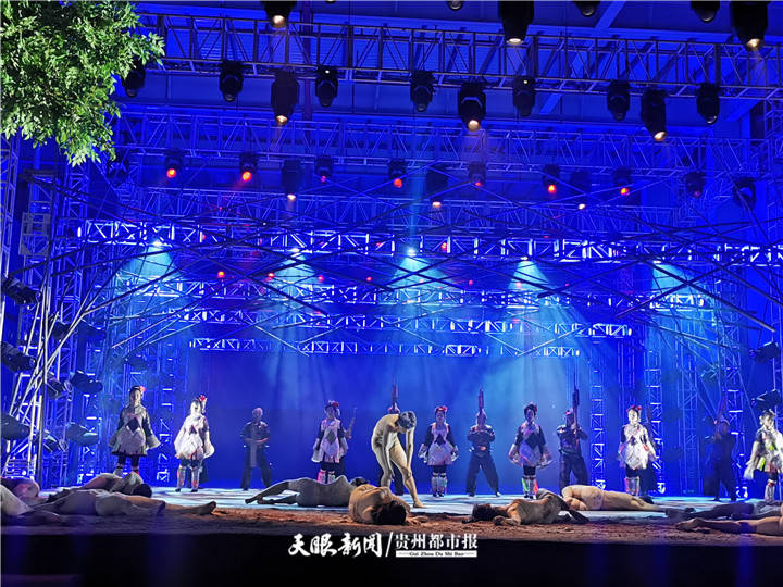 传统歌舞情感表达与现代社交文化的交融互动