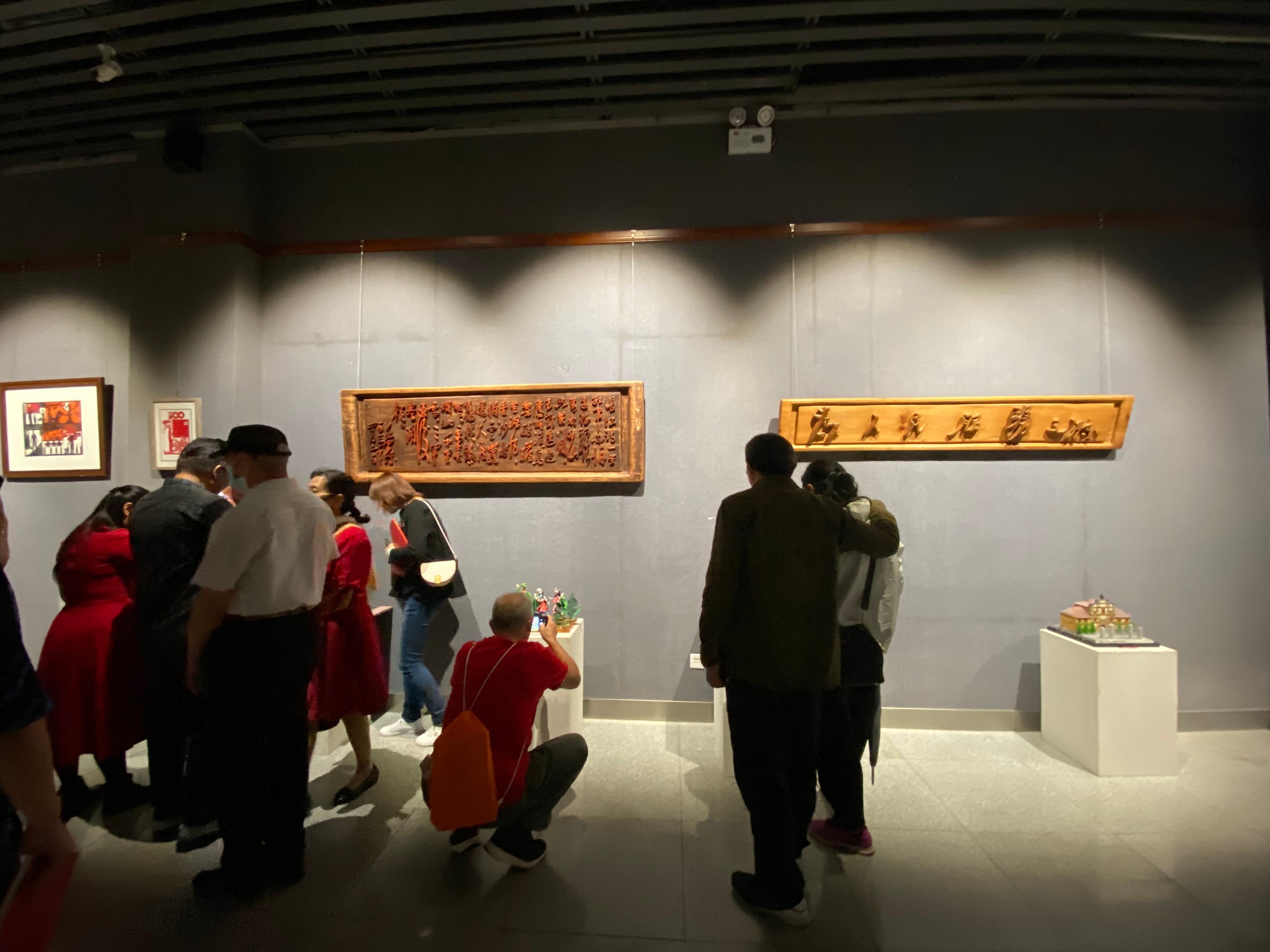 民间绘画的教育功能与现代美术教育的互补性探究