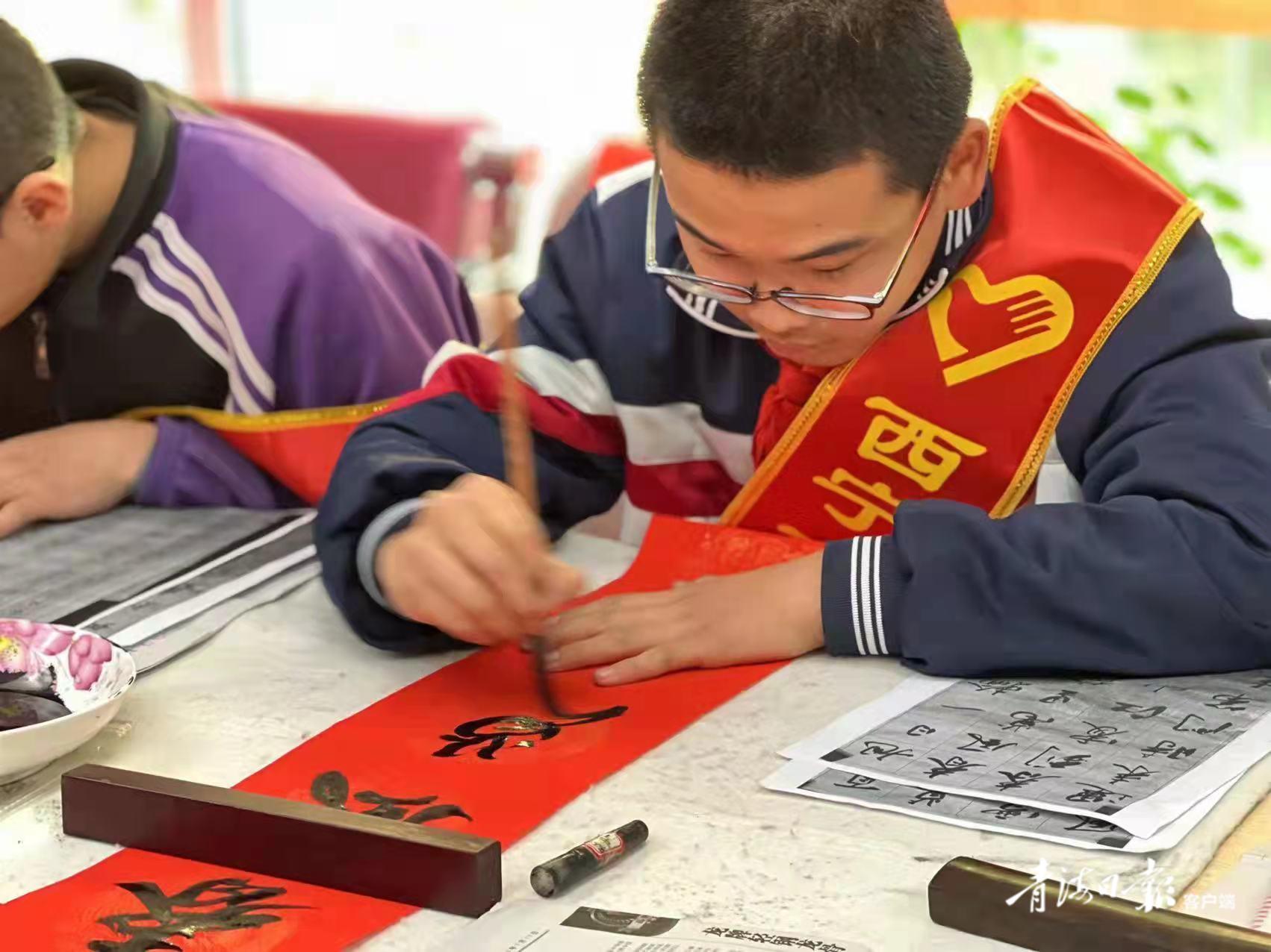 社会实践课程在学生成长中的关键作用与影响