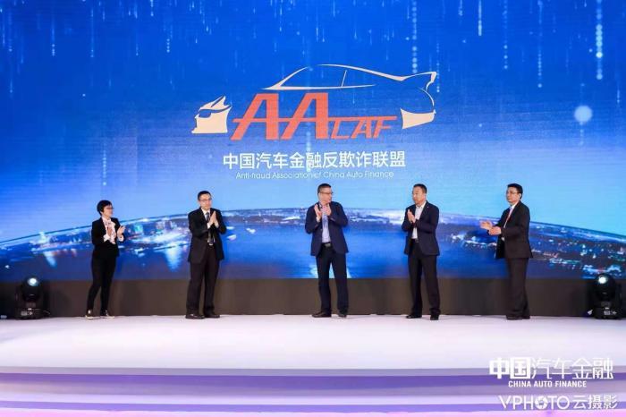 房屋租赁市场合同欺诈与法律解决策略探讨