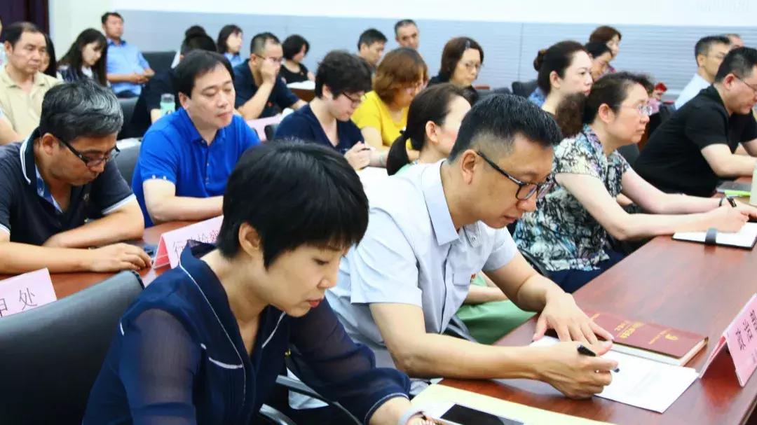 教育公平，确保孩子们平等的竞争起点