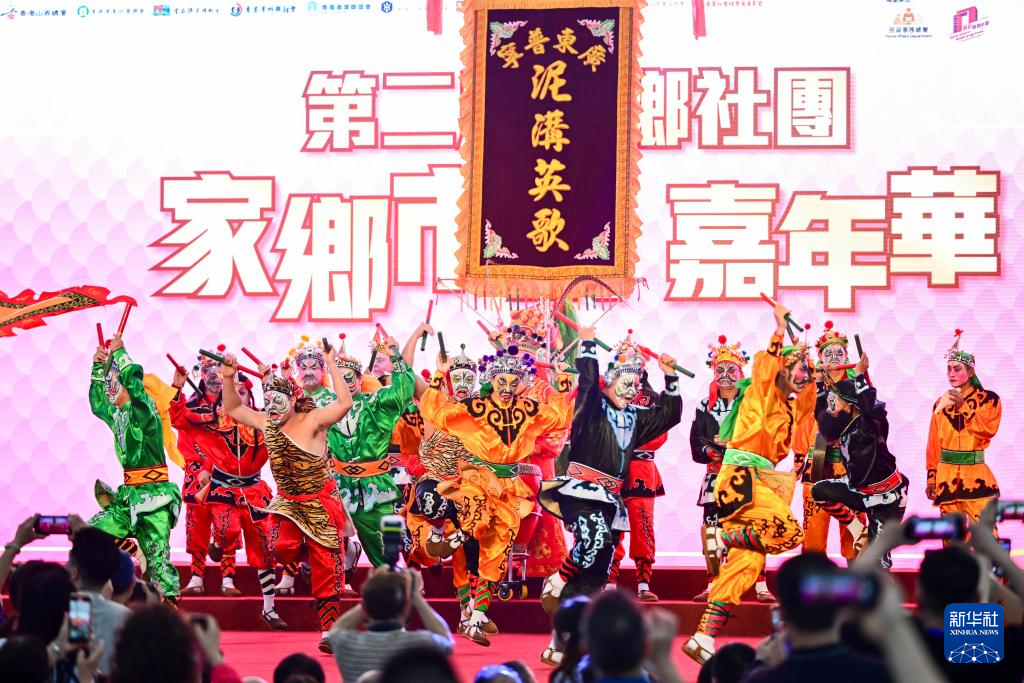 传统节日与现代生活的互动冲突探究