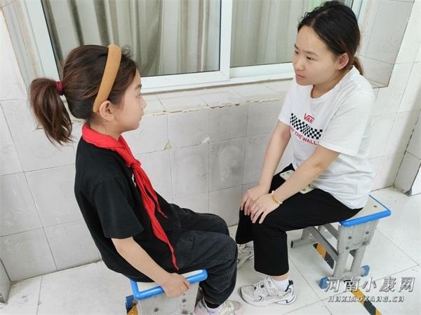如何借助心理健康教育提升青少年自信心