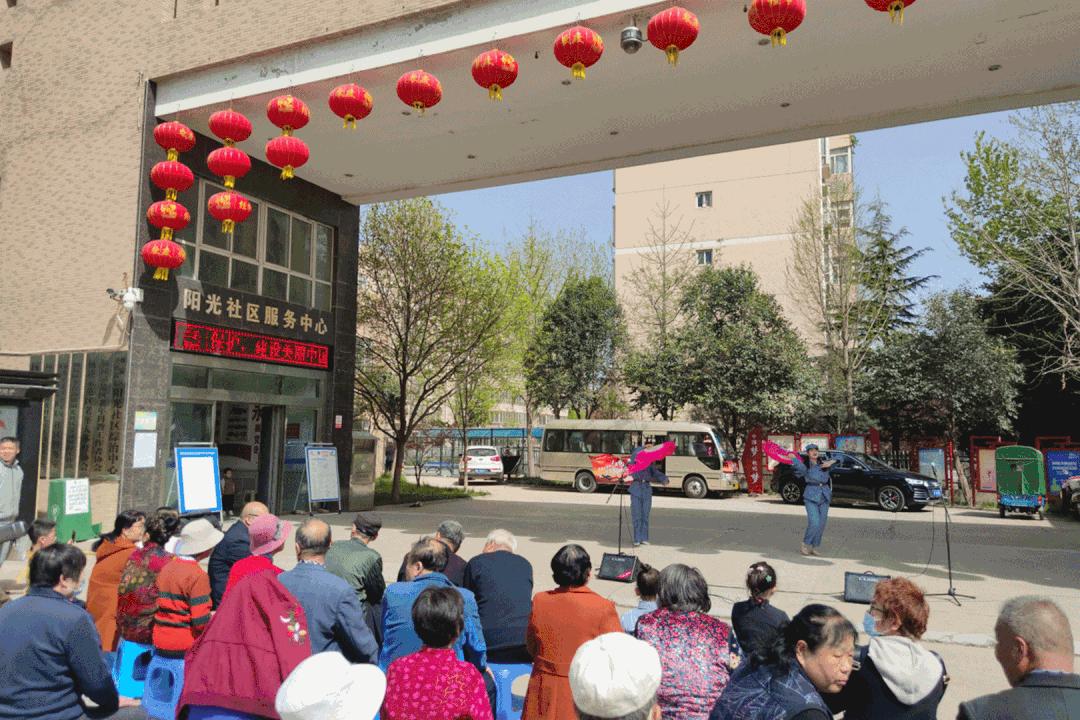 地方戏曲进校园，传统文化潜移默化润心田
