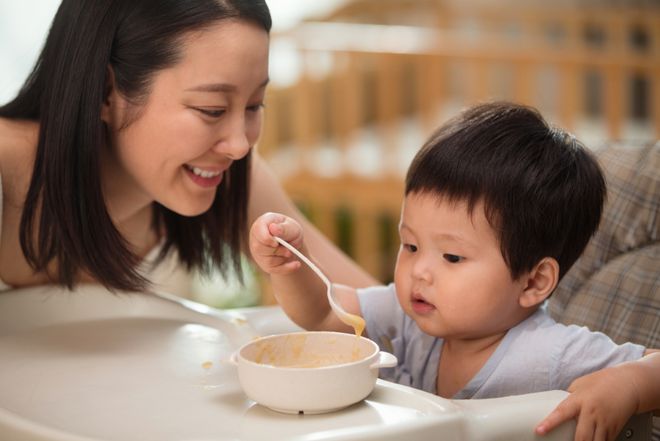 家庭教育，培养孩子健康饮食习惯的关键策略