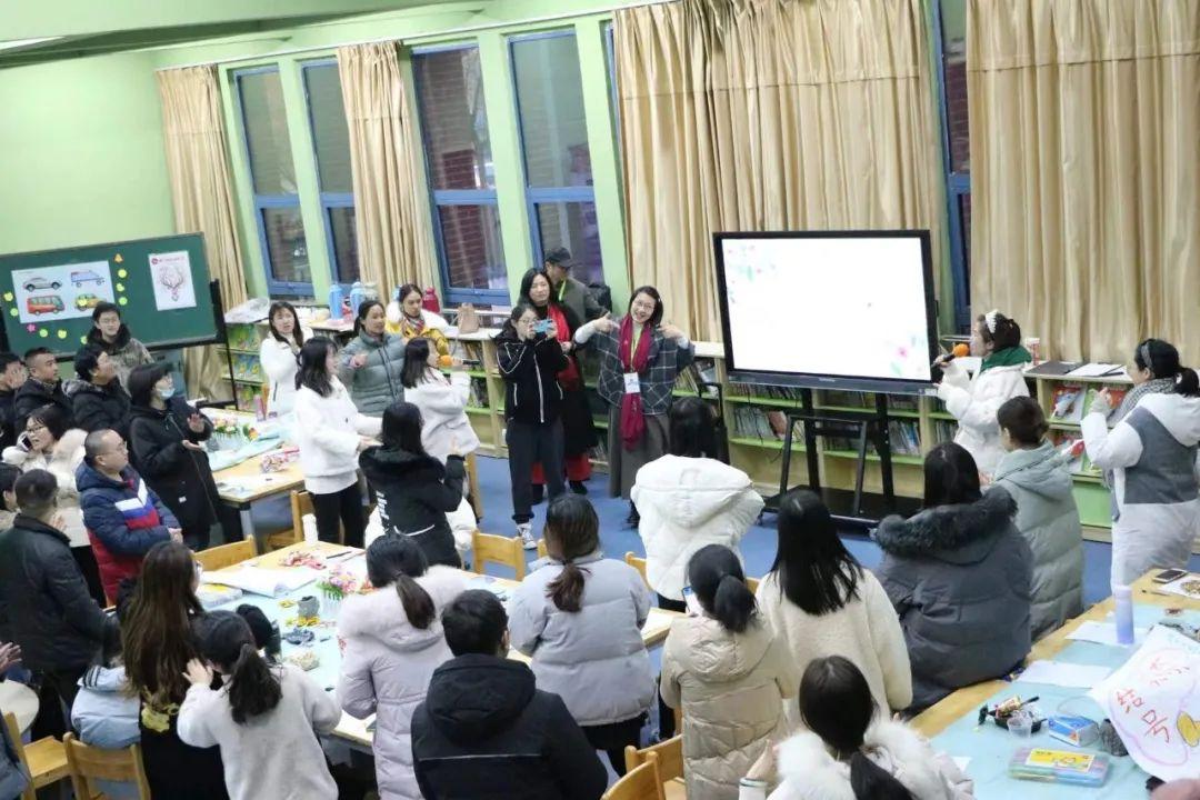 家庭教育，如何引导孩子建立健康的人际观念？