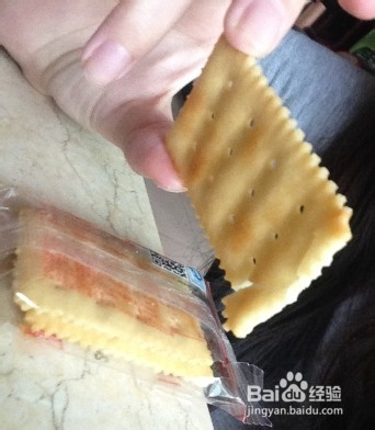 饼干受潮后的食用安全性及保存小知识探究