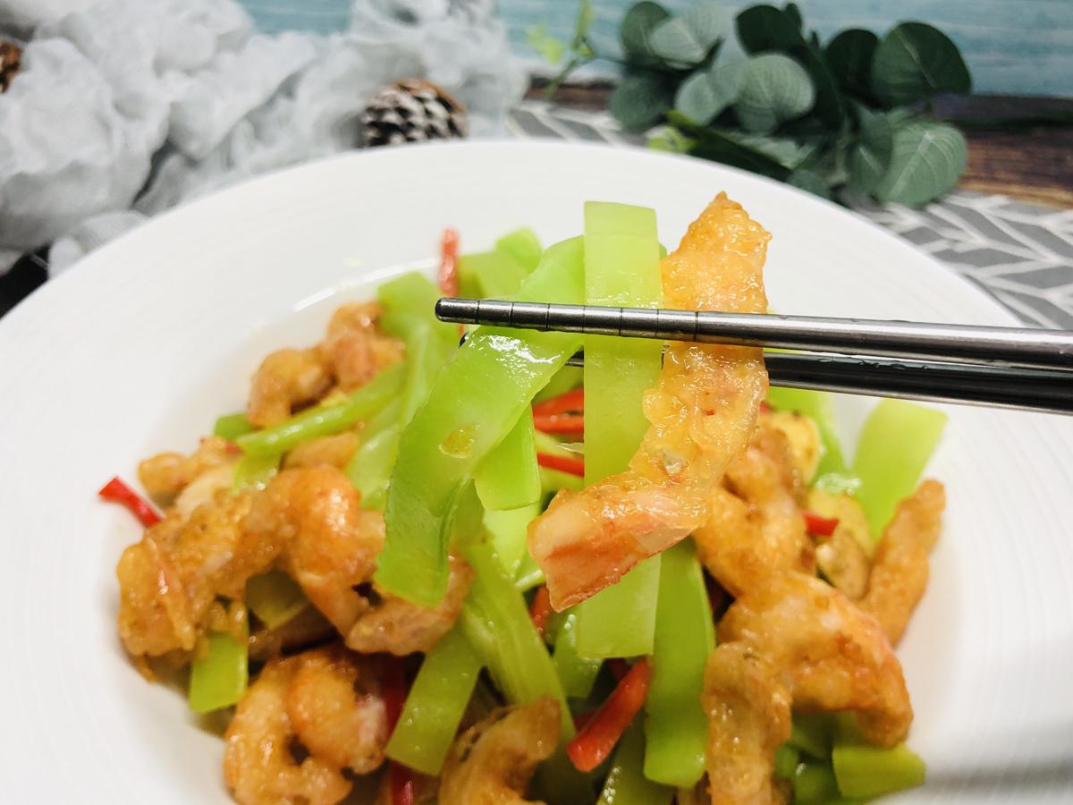 夏季养生重点，防暑降温与清热解毒食谱分享