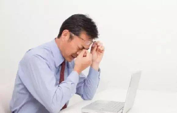 旅行中如何预防眼部干涩与疲劳的秘诀